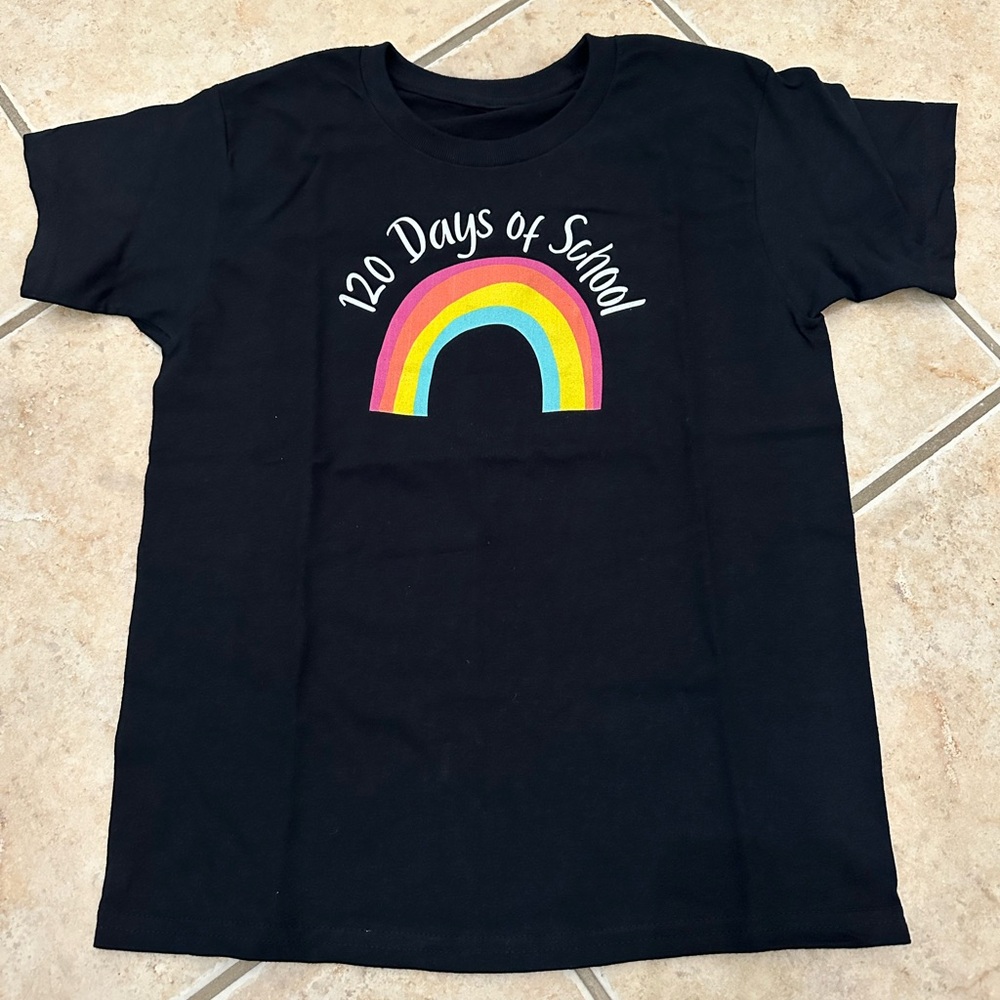 NWOT 120 Days of School T-Shirt (Size: Small)
